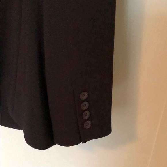 Beautiful Ann Taylor blazer - Picture 5 of 7